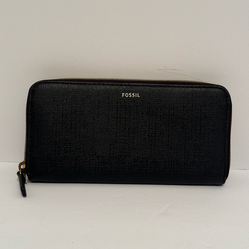 Fossil Leather Zip Around Accordion Wallet Black